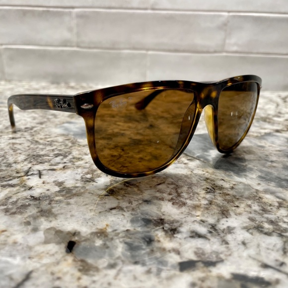 Polarized Ray-Ban Boyfriend Sunglasses in Light Brown Havana - Picture 2 of 10